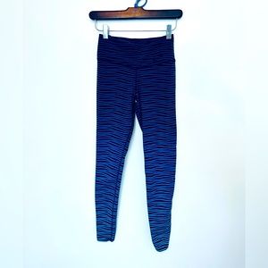 Nike ombre striped black/blue leggings - XS